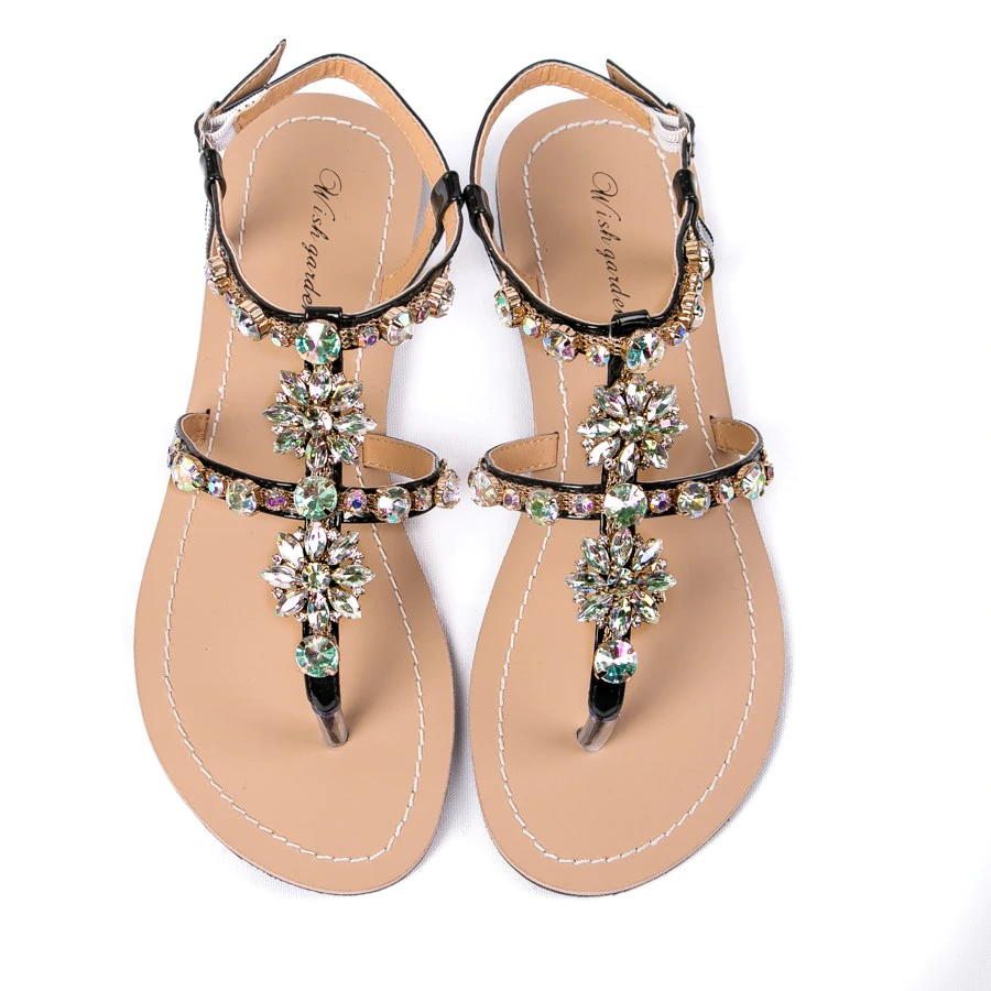 Damskie - Płaskie sandały - Błyszcząca skóra bydlęca T-Strap - Stylowe letnie sandały dla każdej okazji
